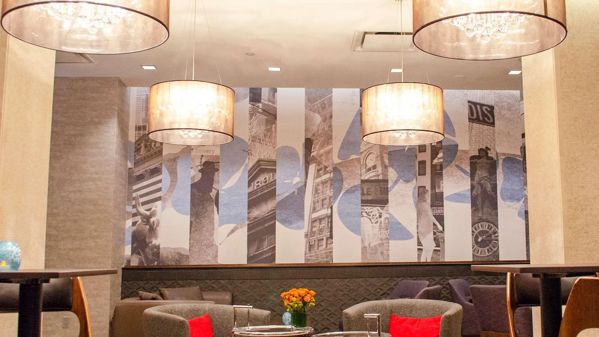 7 Romantic Hotels in Broadway Theater District Worth Booking