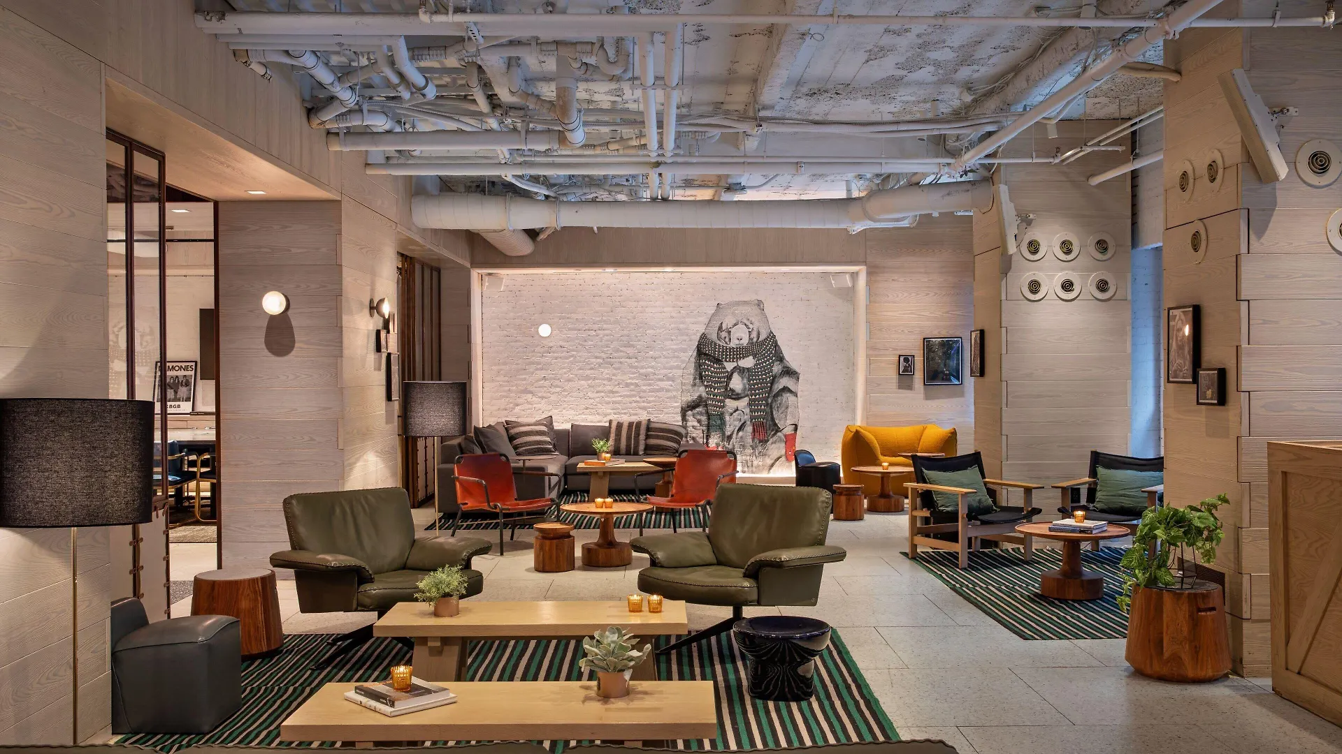 Where to Stay as a Couple: 4 Romantic Hotels in Times Square